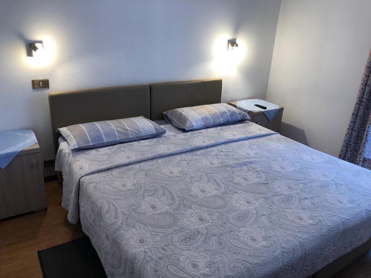 Hotel Nevada Campitello di Fassa Esterno foto