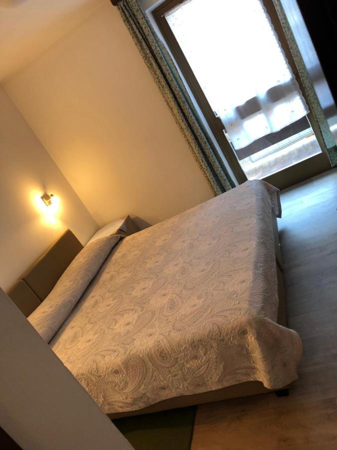 Hotel Nevada Campitello di Fassa Esterno foto
